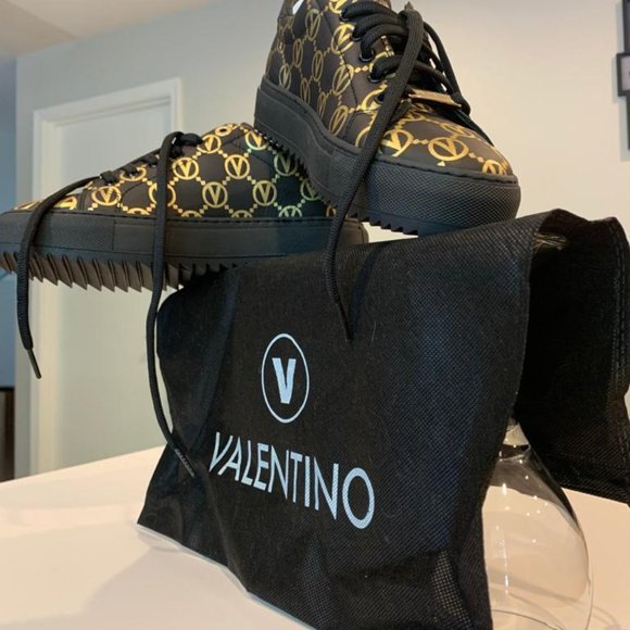 VALENTINO BY MARIO VALENTINO BEATRICE LEATHER SNEAKER - Picture 8 of 11